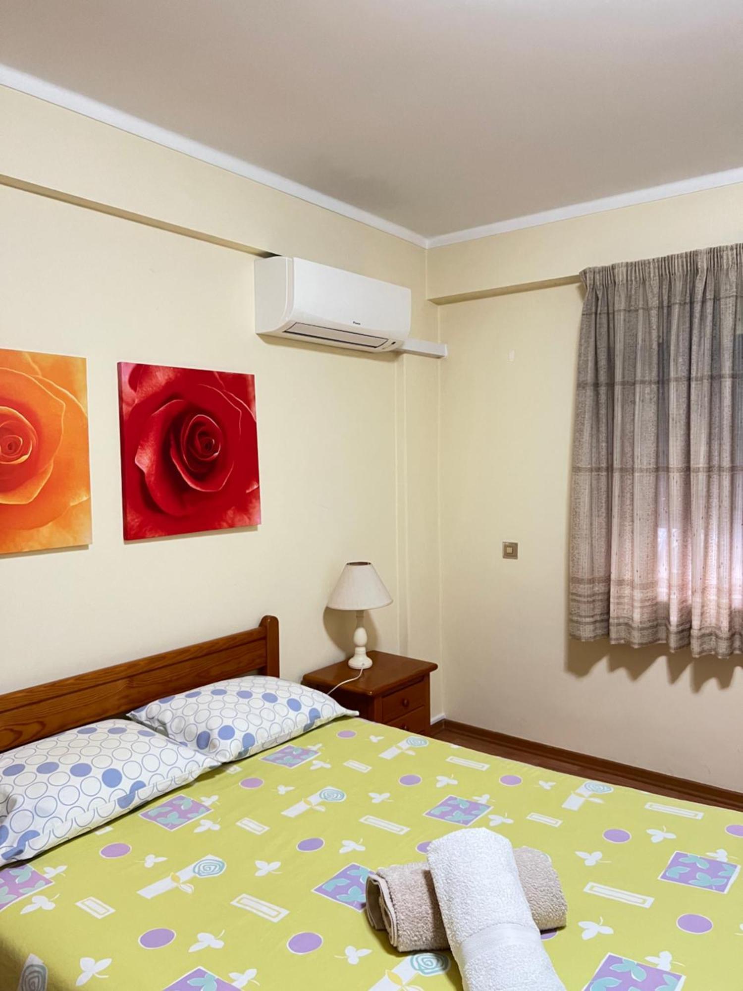 Center House Apartment Фаро Екстериор снимка
